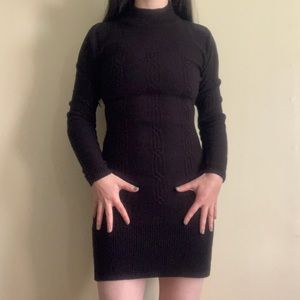 GUESS BODYCON SWEATER DRESS